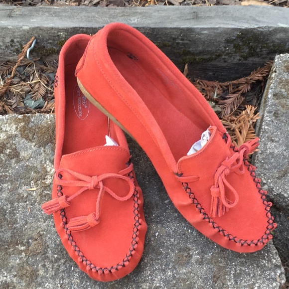 makalu mock out moccasins